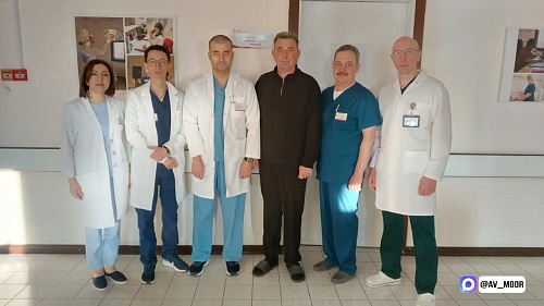 Александр Моор рассказал об уникальной операции по извлечению «бомбы замедленного действия» из тела бойца СВО