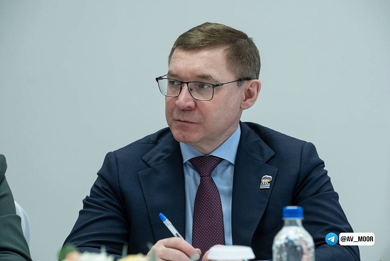 Владимир Якушев и Александр Моор встретились с матерями, потерявшими сыновей на СВО