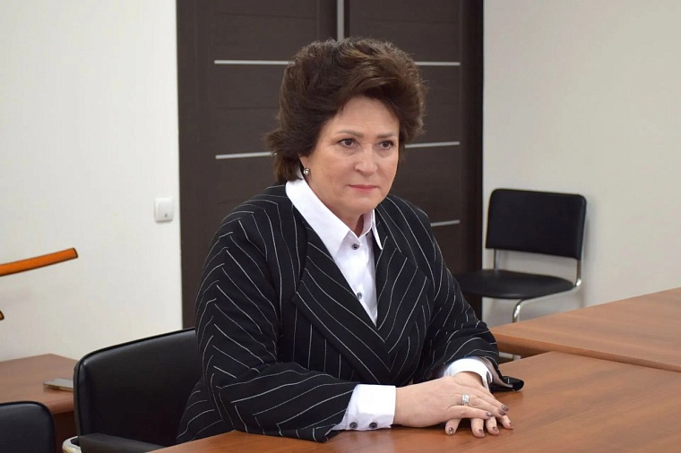 Председатель Тюменской гордумы Светлана Иванова проводит рабочие встречи в Южно-Сахалинске