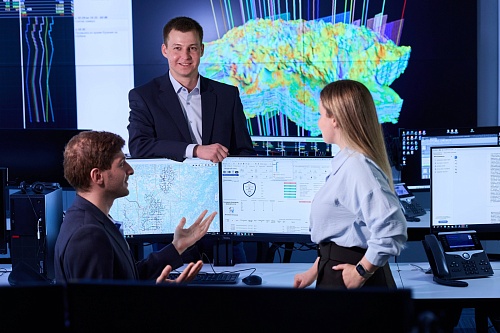 «Газпром нефть» и ТИУ создадут совместный центр для подготовки инженеров