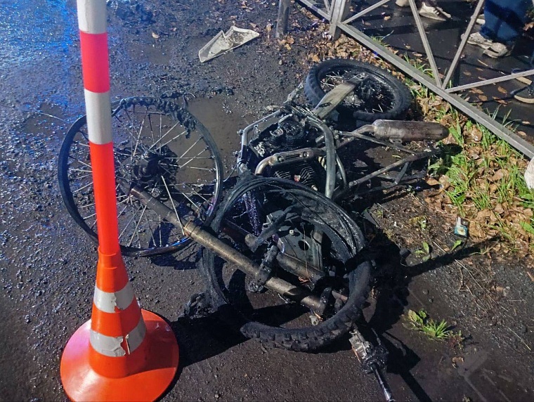 Трагедия на трассе Шадринск-Ялуторовск: молодой мотоциклист погиб в лобовом столкновении с грузовиком