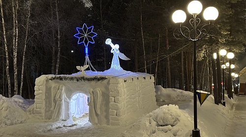 Традиционные рождественские вертепы украсили храмы Ямала