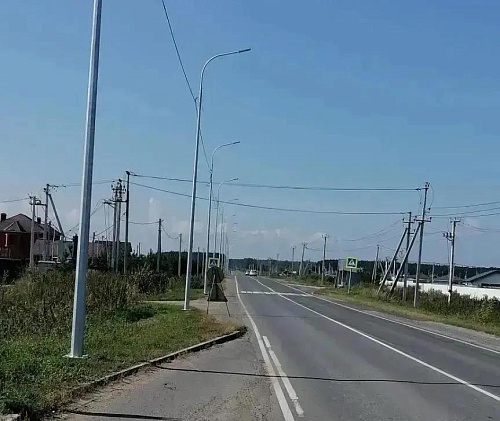 На автомобильной дороге в Тюменском округе установили 168 светильников