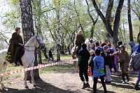 Тюменцы праздновали День Победы в сквере Депутатов и Комсомольском сквере
