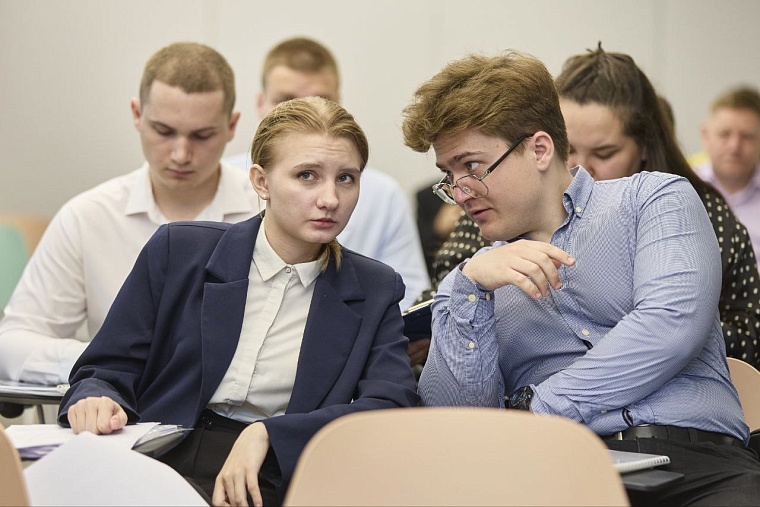 Сблизить теорию и практику: нефтяники помогают готовить будущих специалистов