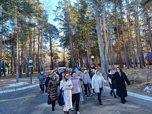 Делегация из ХМАО-Югры оценила условия тюменского «Родника»