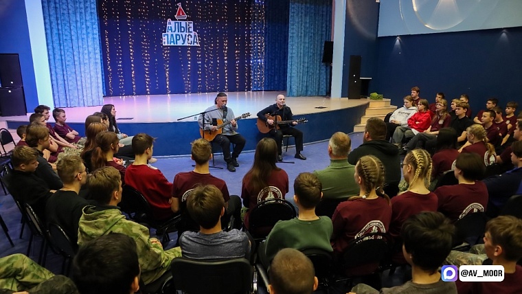 Александр Моор: Тюменские общественные организации, которые помогают людям, смогут получить гранты до 1,5 млн рублей