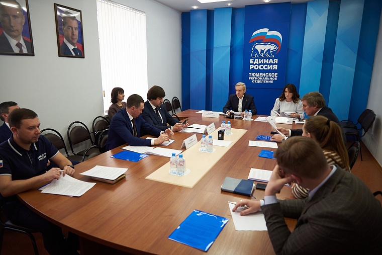 Десять участников СВО пойдут на предварительное голосование "Единой России"