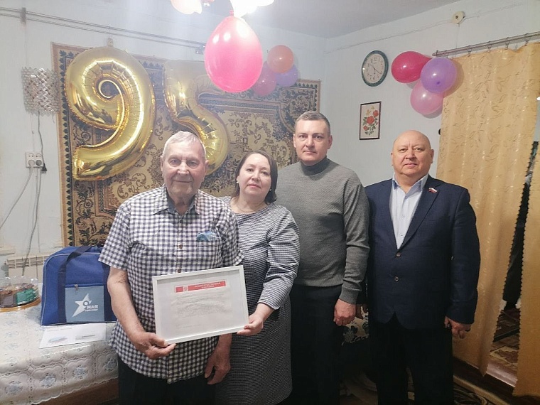 Ялуторовскому ветерану Великой Отечественной войны Виктору Пискулину исполнилось 95 лет