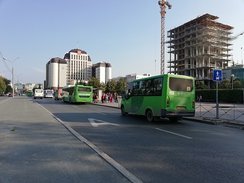 В Тюмени дополнительно вышли на линию 10 автобусов