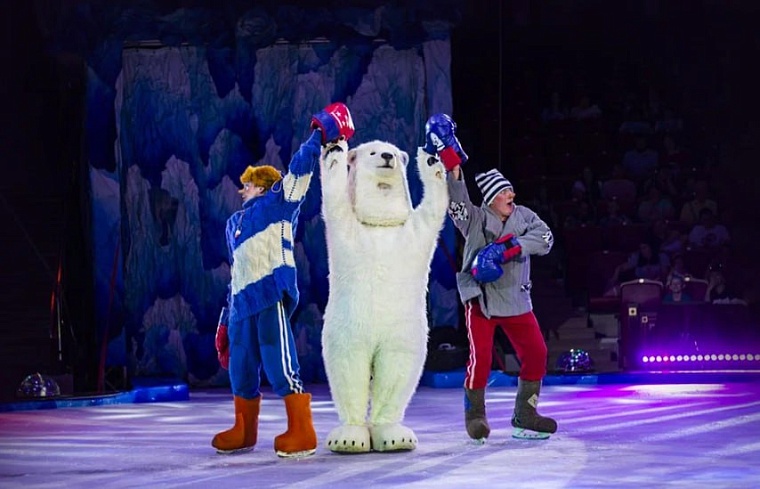 Афиша в Тюмени на 2 - 4 ноября: День народного единства, Ночь искусств, ледовое шоу и экскурсия в темноте