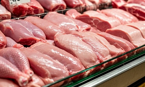 Роспотребнадзор снял с тюменских прилавков 76 партий мяса птицы