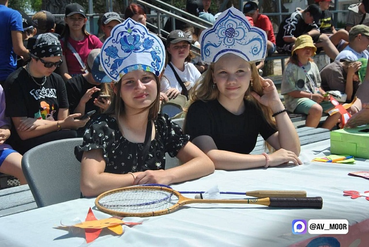 Александр Моор передал тюменцам слова благодарности от краснодонских ребят и их родителей