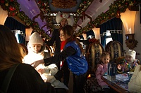 Поезд Деда Мороза сделал остановку в Тюмени
