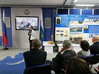 В Тюменской облдуме открылась выставка, посвященная 60-летию промышленной добычи нефти