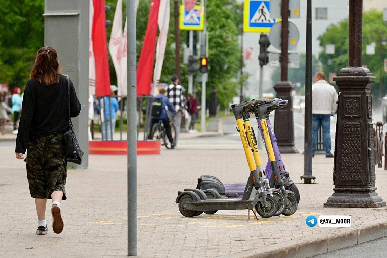 Александр Моор: Не считаю, что электросамокаты нужно запрещать