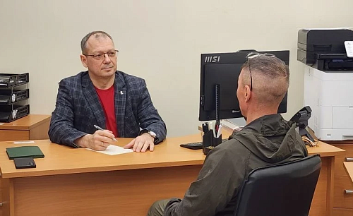 Стройка, АПК и грузоперевозки: в Тюменской области ветераны СВО могут открыть бизнес по программе «СВОя среда»