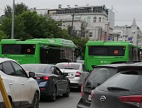 На улице Челюскинцев в Тюмени сегодня отключат светофоры