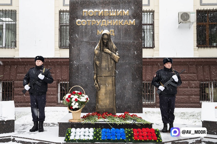 Александр Моор: Защита закона и порядка - нелегкая и порой опасная работа