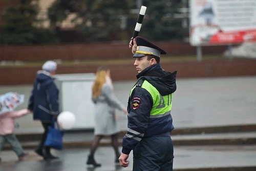 Сообщил инспектору ложные данные о себе – можешь отправиться в полицию