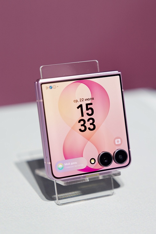 Жителям Тюмени стал доступен предзаказ на новые Samsung Galaxy