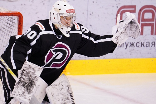 Вратарь тюменского «Рубина» Денис Габдрахманов попал в топ-10 ВХЛ по сейвам