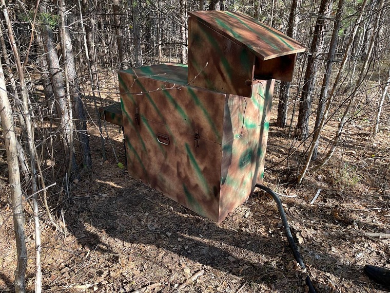 Тюменские энергетики обнаружили в лесу мобильную майнинг-ферму