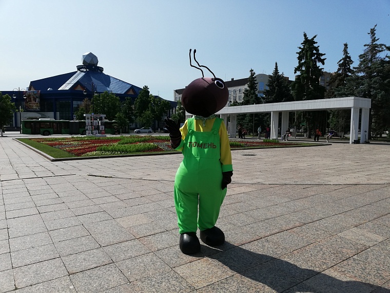 Стартовало «Трудовое лето», посвященное героям Тюменской области