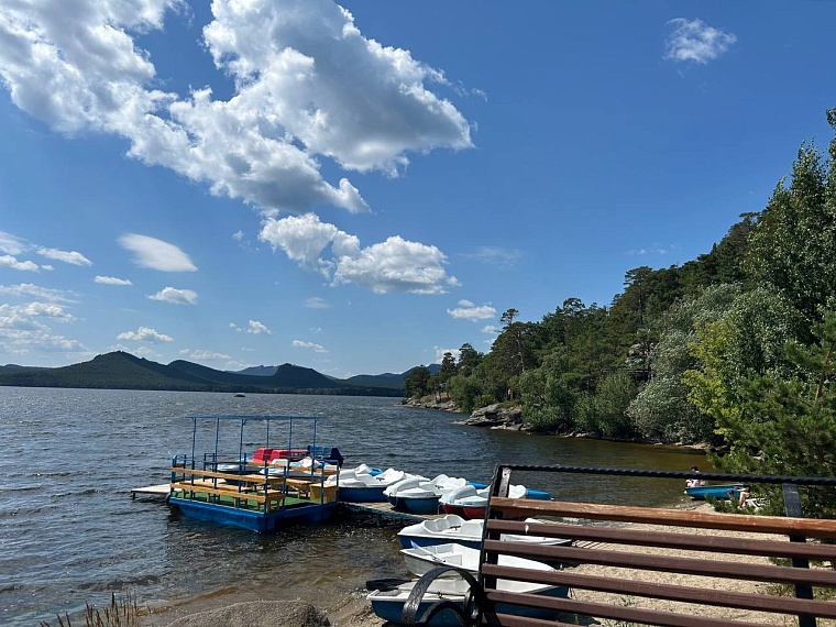 Поездка в Казахстан: низкие цены, дешевый сервис, красивая природа и стремительный банкинг