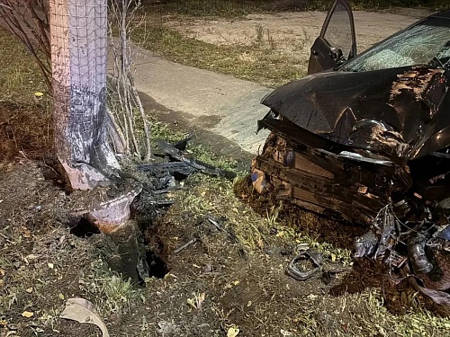 Под утро в центре Тюмени в пьяной аварии погиб 32-летний мужчина