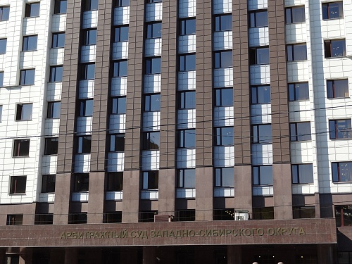 Реклама стоматологии в лифтах тюменских домов признана ненадлежащей: суд встал на сторону ФАС