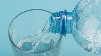 Упаковка воды Visit Tyumen содержит 25% переработанного пластика