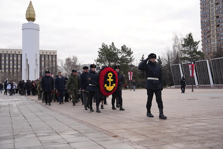 В Тюмени заложили первый камень Аллеи родов войск в честь 320-летия морской пехоты России