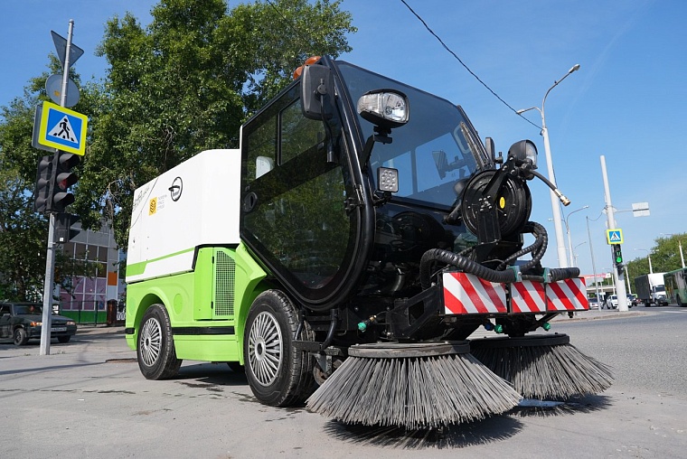 В Тюмени появилась новая уборочная техника без «пылевого облака»