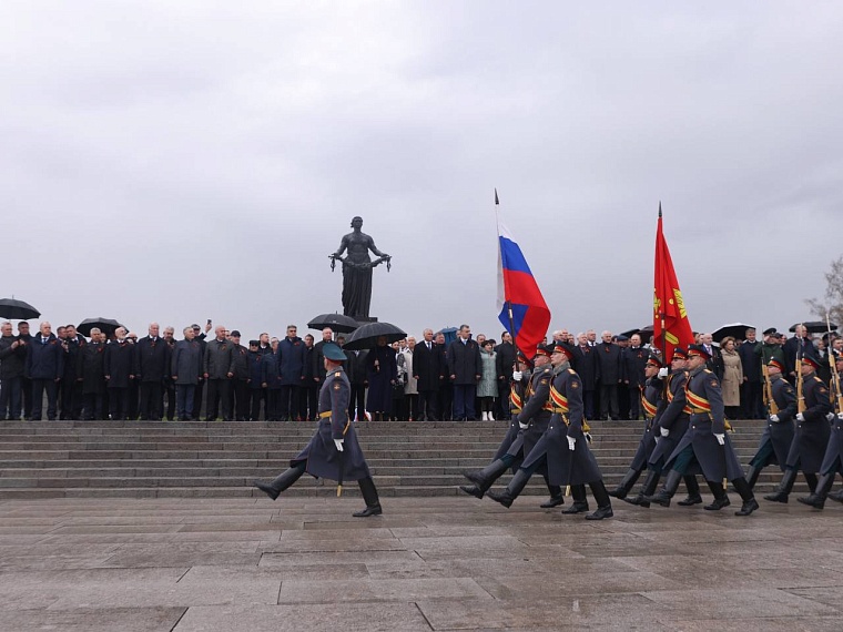 Глава облдумы Фуат Сайфитдинов принял участие в работе Совета Законодателей России