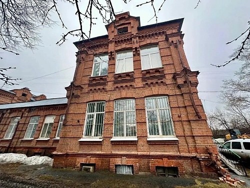 В Тобольске начали реставрировать «Ансамбль казенных винных складов»