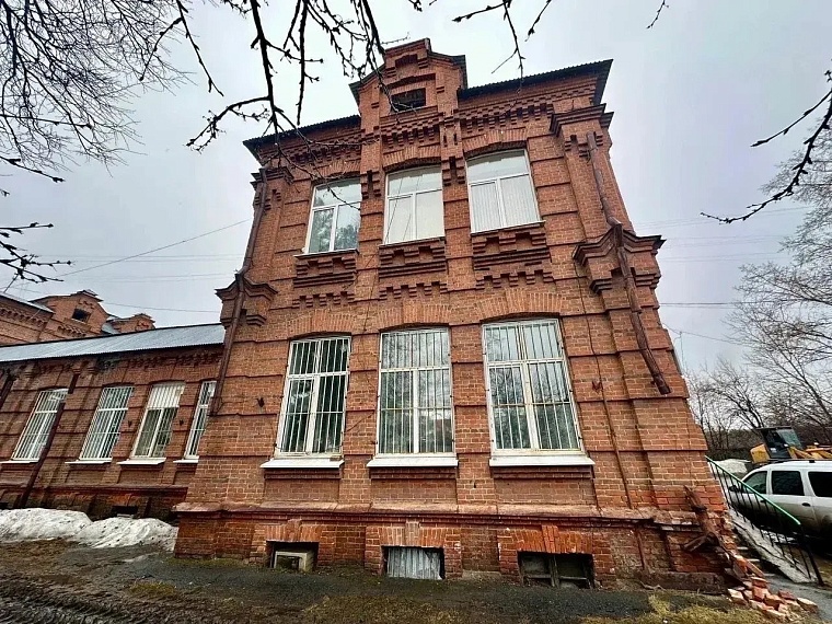 В Тобольске начали реставрировать «Ансамбль казенных винных складов»