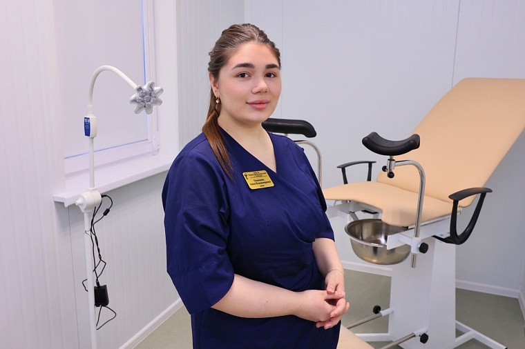 В новой поликлинике Тобольска акушерка выявила два случая рака на ранней стадии