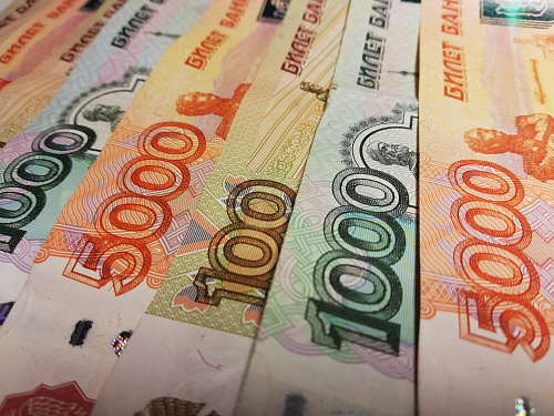 В декабре средняя зарплата в Тюменской области превысила 82 тысячи рублей
