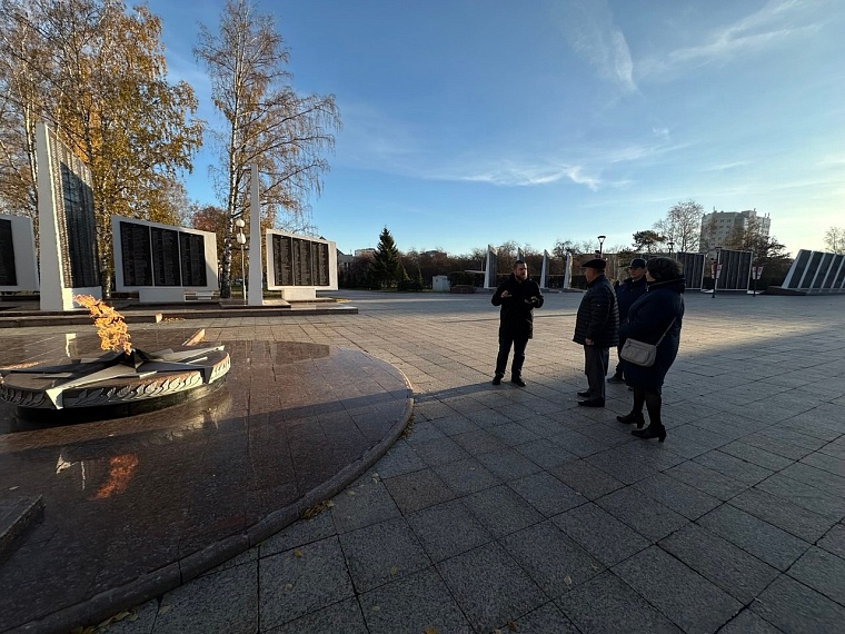 В Тюмени  на двух площадях зазвучали памятные мелодии