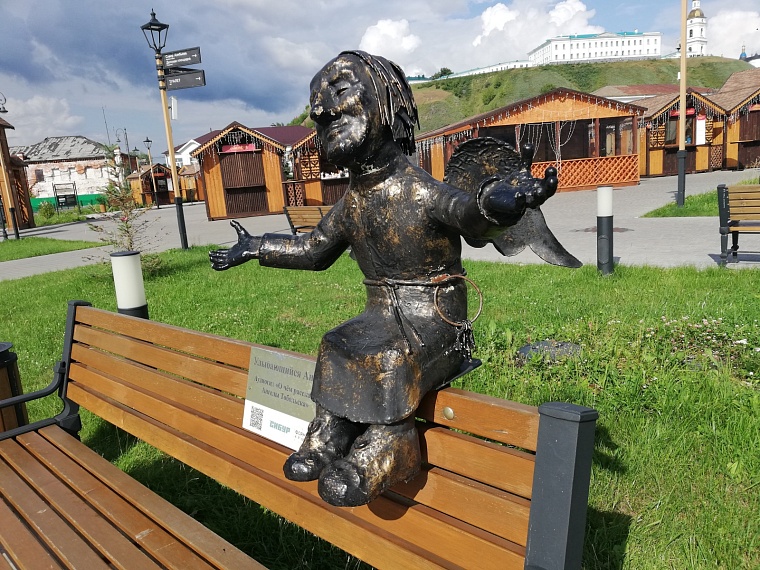 В Тобольске летом свыше 4 тыс. квадратных метров площадей украсят цветами