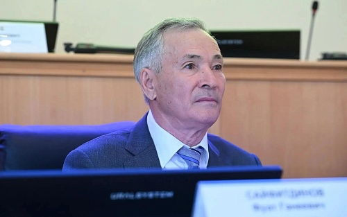 Фуат Сайфитдинов сохранил пост председателя Тюменской областной думы