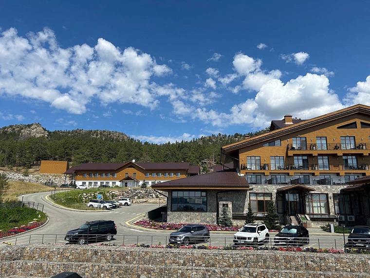 Поездка в Казахстан: низкие цены, дешевый сервис, красивая природа и стремительный банкинг