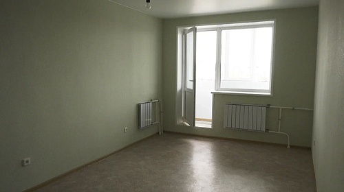 Прокуратура добилась для семьи из Салехарда переезда из аварийного дома в новую квартиру