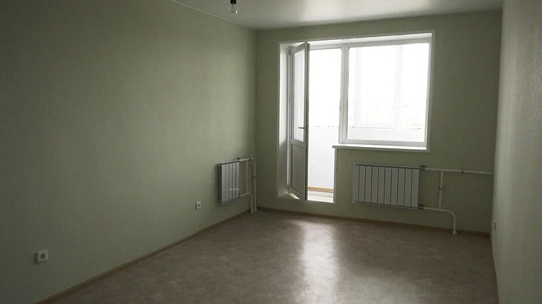 Прокуратура добилась для семьи из Салехарда переезда из аварийного дома в новую квартиру