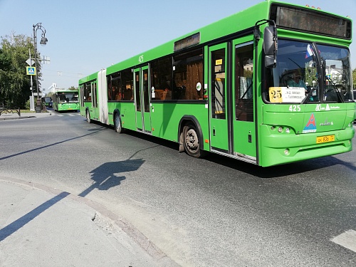 В центре Тюмени десятки автобусов изменят маршрут 31 июля: схемы