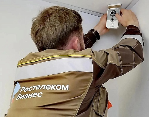 В Тюменской области приступили к монтажу системы видеонаблюдения для Единого дня голосования