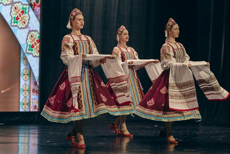 На благотворительном концерте «Мы вместе!» в Тюмени счет «Победа» пополнился на 2,2 млн рублей