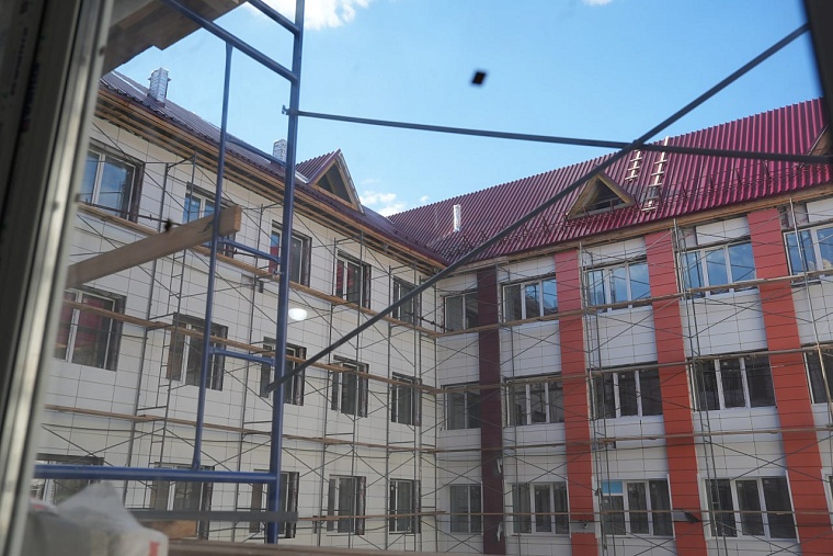 Максим Афанасьев: После капремонта в школе №22 появятся теннисные столы