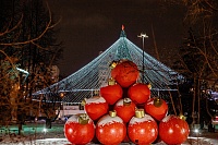 Тюмень новогодняя: новинки и хиты праздничного убранства лучшего города Земли. Фоторепортаж